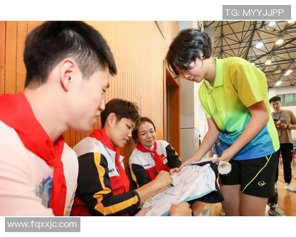 西安羽毛球队团队协作探秘：凝聚力量共创辉煌的背后故事