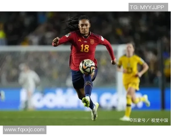 西班牙足球明星风采尽显精彩瞬间的照片集锦与背后的故事